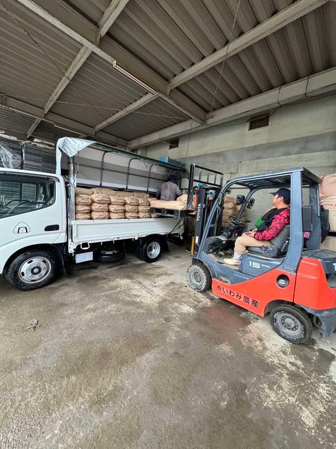 おにぎりマンは鳥取県へ仕入れへ向かっています🚛　～大阪　寝屋川　お米屋さん～